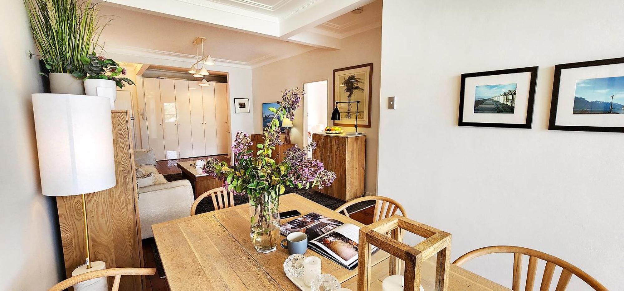 Elegantly Appointed With Harbour Views