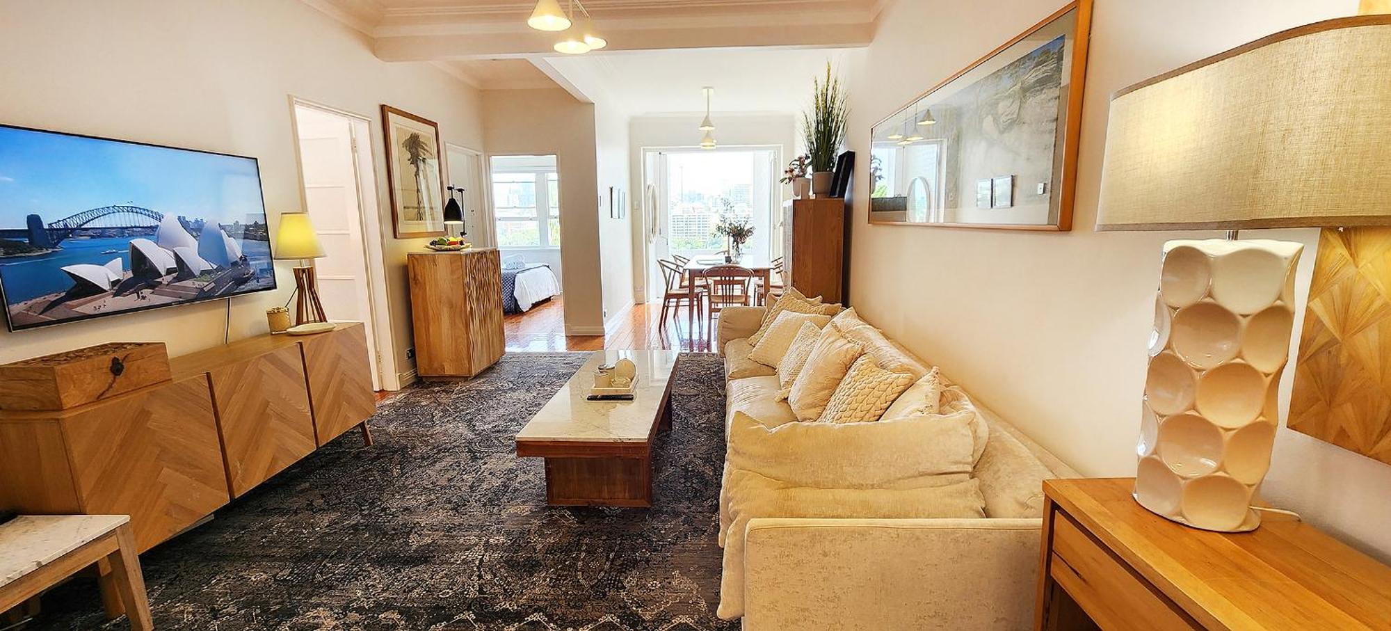 Elegantly Appointed With Harbour Views Sydney