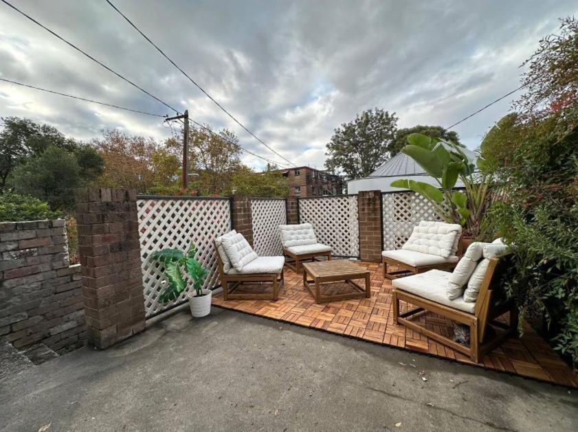 Price 2 Bedroom House Glebe Ferienhaus Sydney
