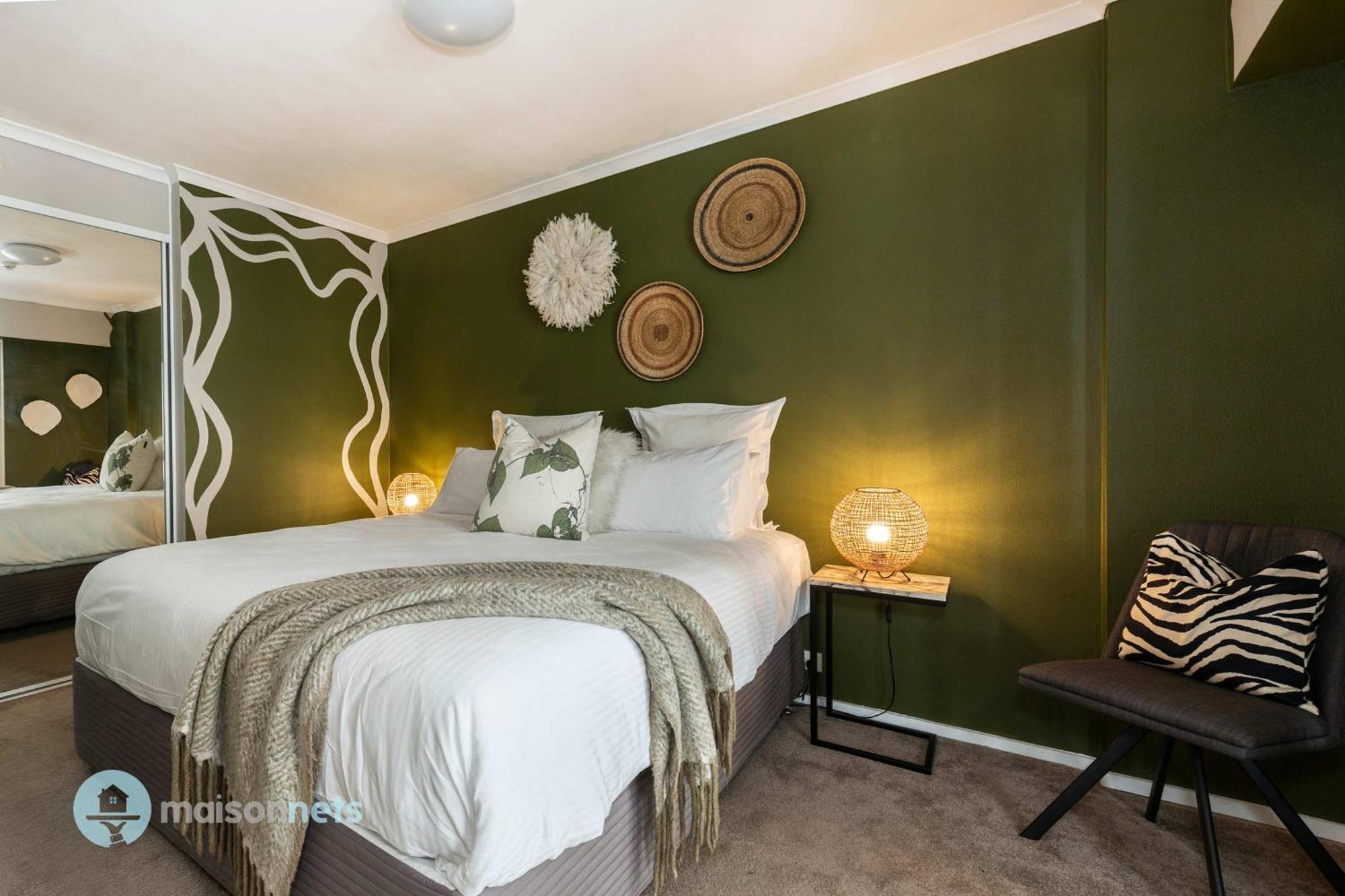 Apartment African Inspired Oasis Surry Hills Walk To Sydney