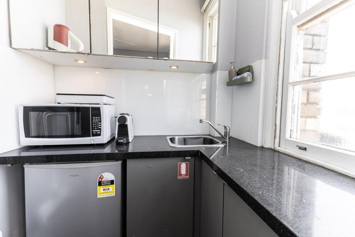 Affordable In Fantastic Location Apartment Sydney