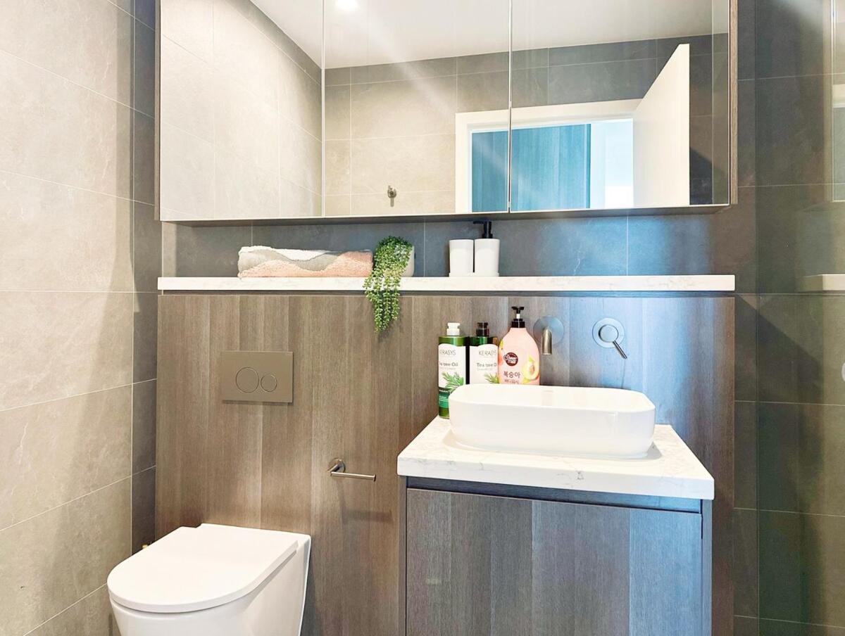 Apartment Sunset Serenity 2 Bedroom In Olympic Park