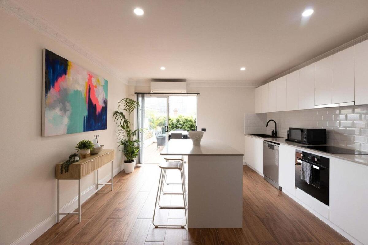 Cozy For 8 People Apartment Sydney
