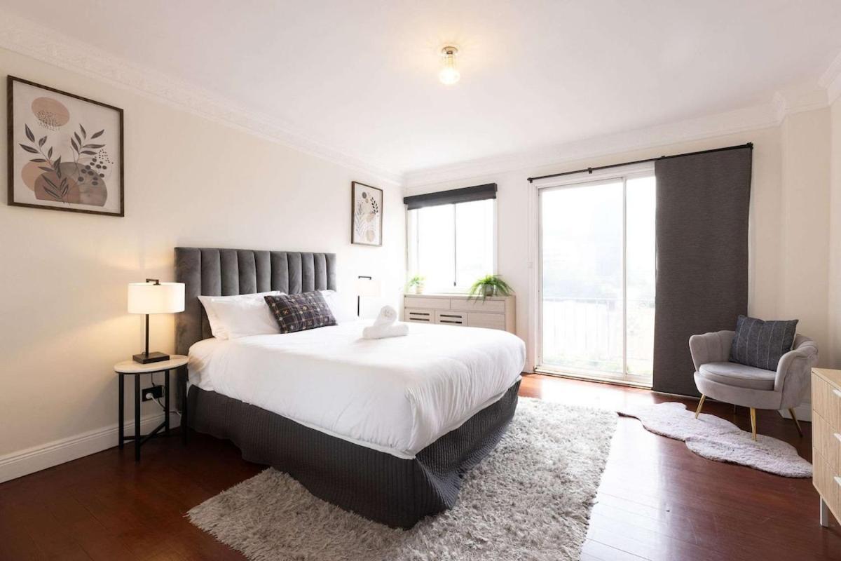 Cozy For 8 People Apartment