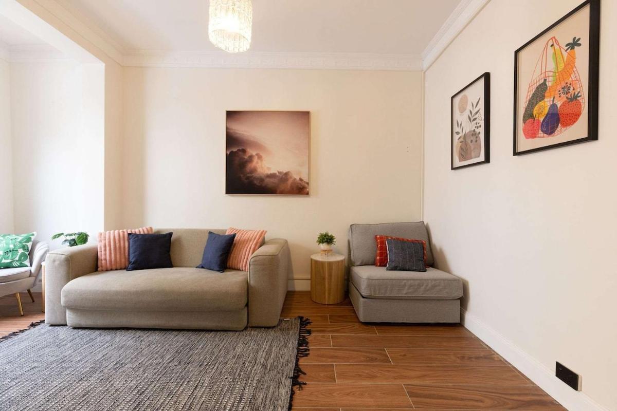Cozy For 8 People Apartment *