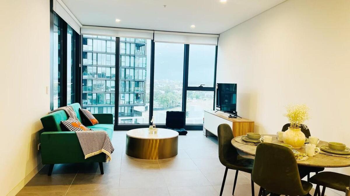 Modern With Pool View Sydney