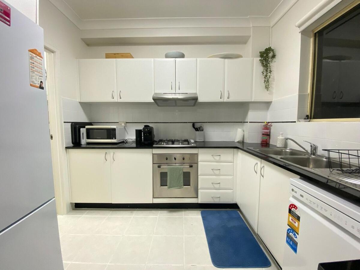 Kozyguru Homebush West 3-beds With Parking Apartamento *