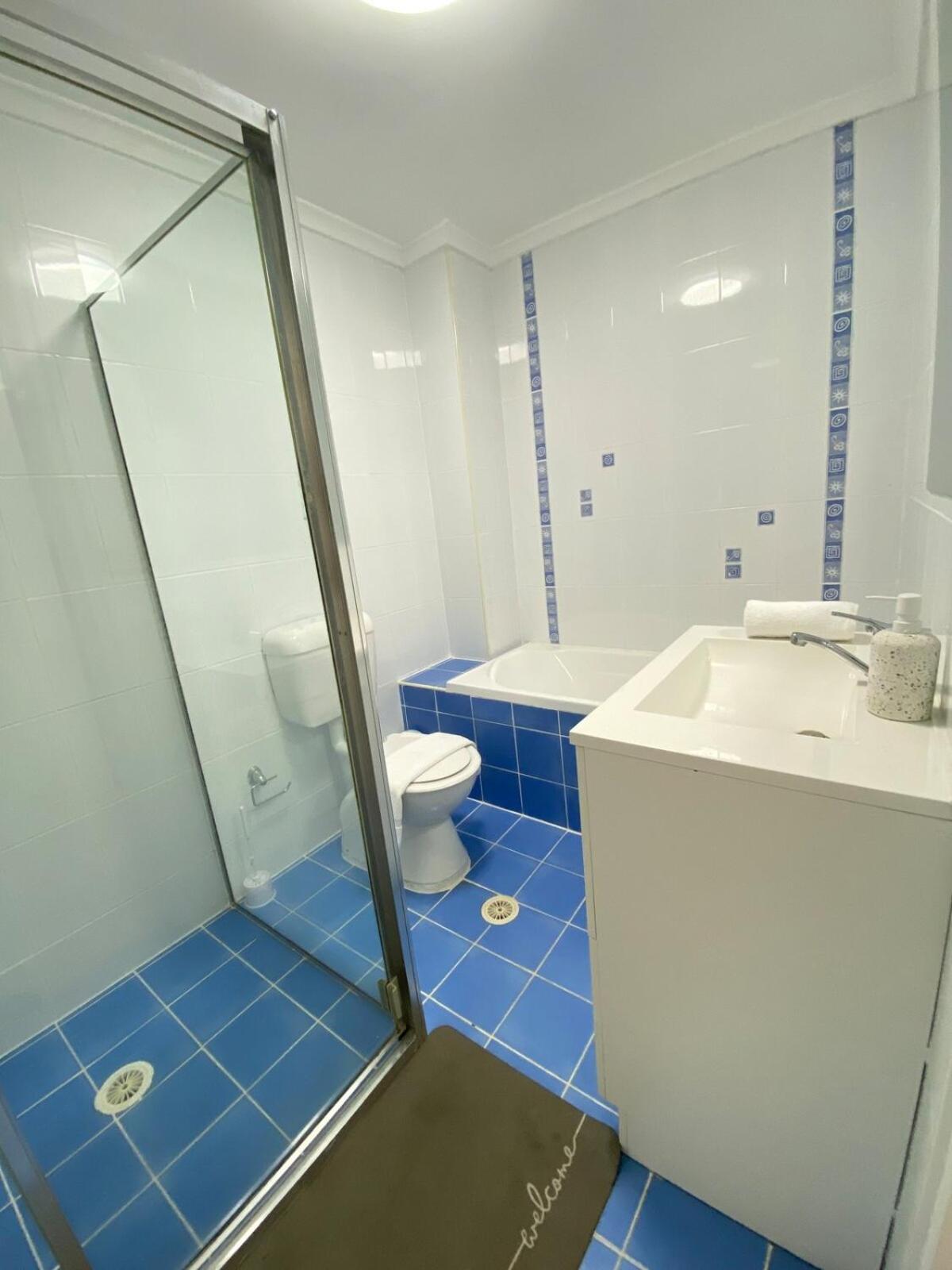 Apartamento Kozyguru Homebush West 3-beds With Parking