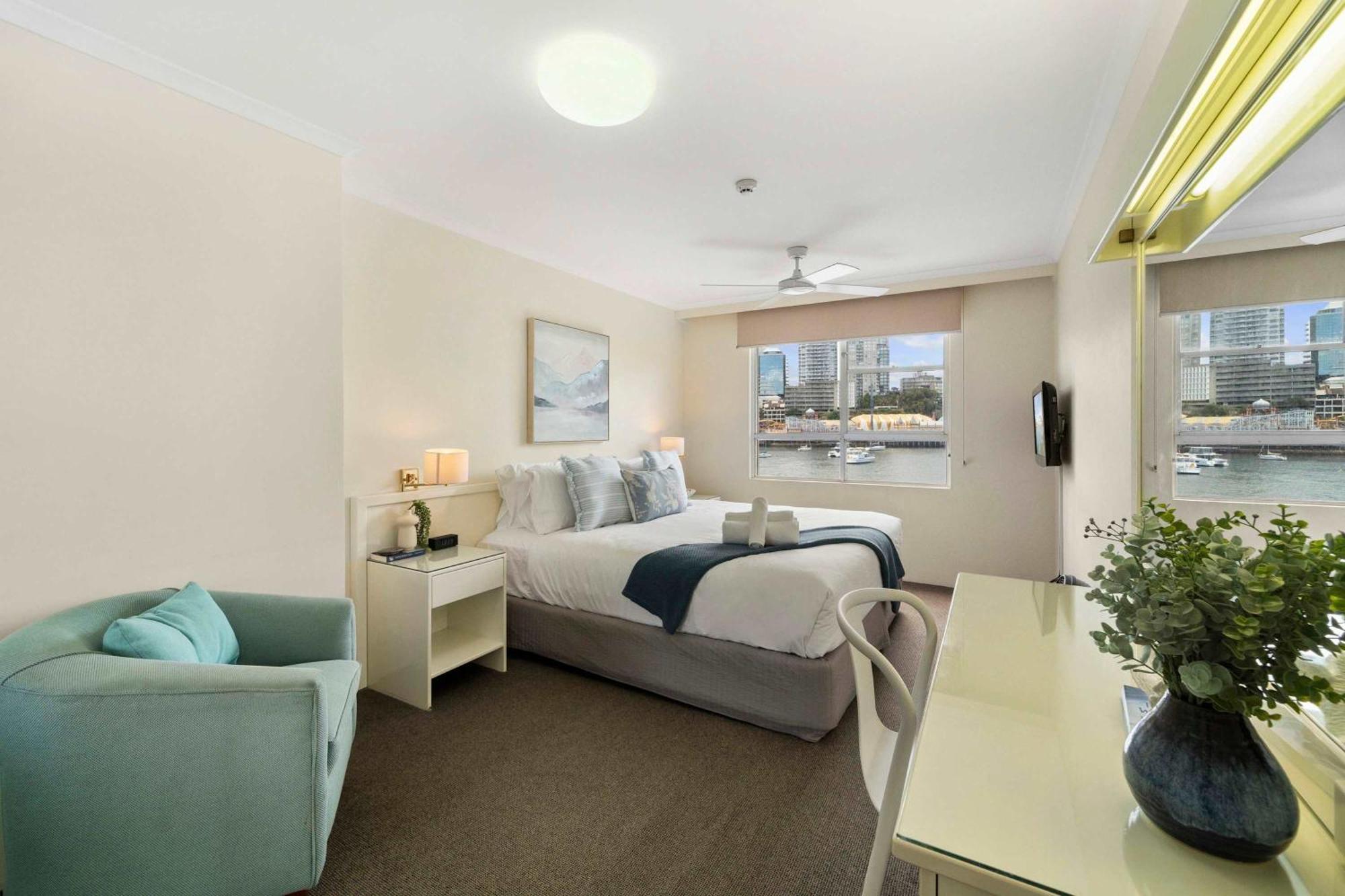 Apartment Harbourside 10 Sydney