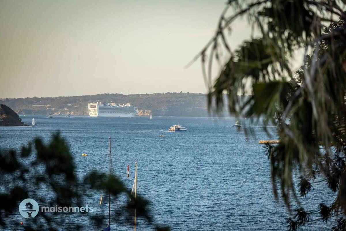 Absolute Waterfront Elizabeth Bay Views & Pool *