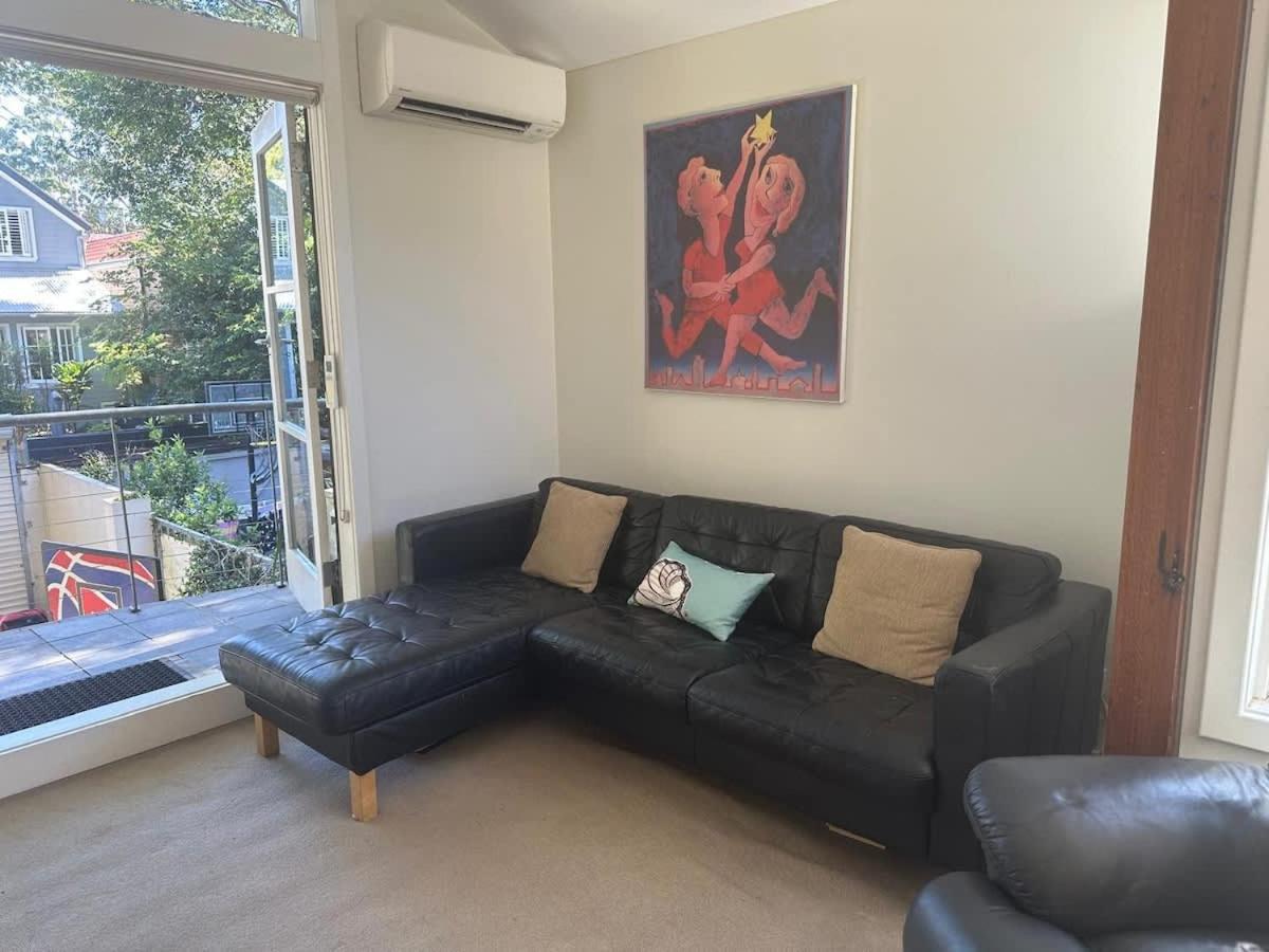 Holiday home Blue Wren - Pet Friendly 3br House With Parking Sydney
