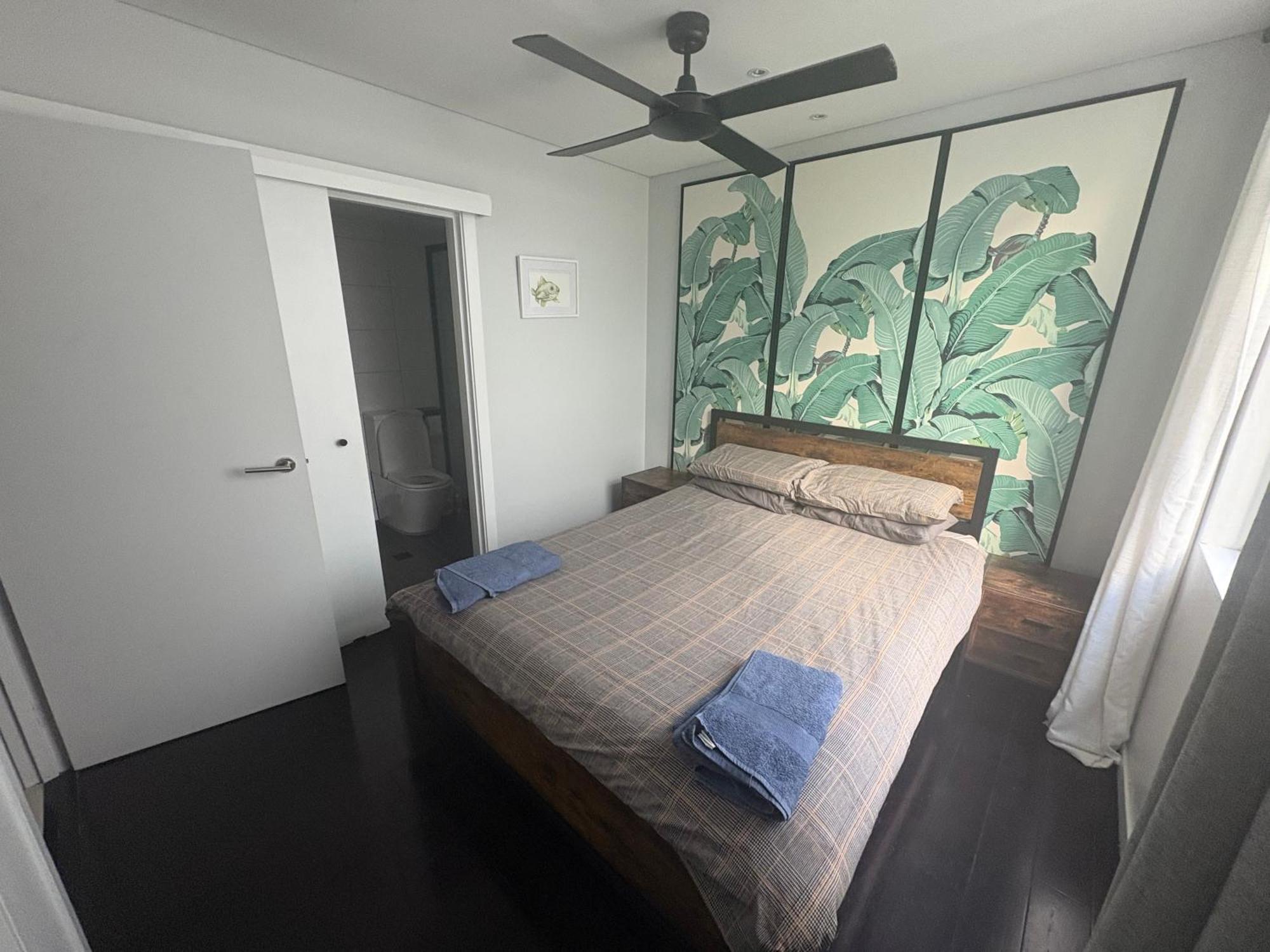 Apartamento A Modern Two Bedroom Apartment! Quiet, Secure And 1 Minute Walk To Bondi Beach! Sidney