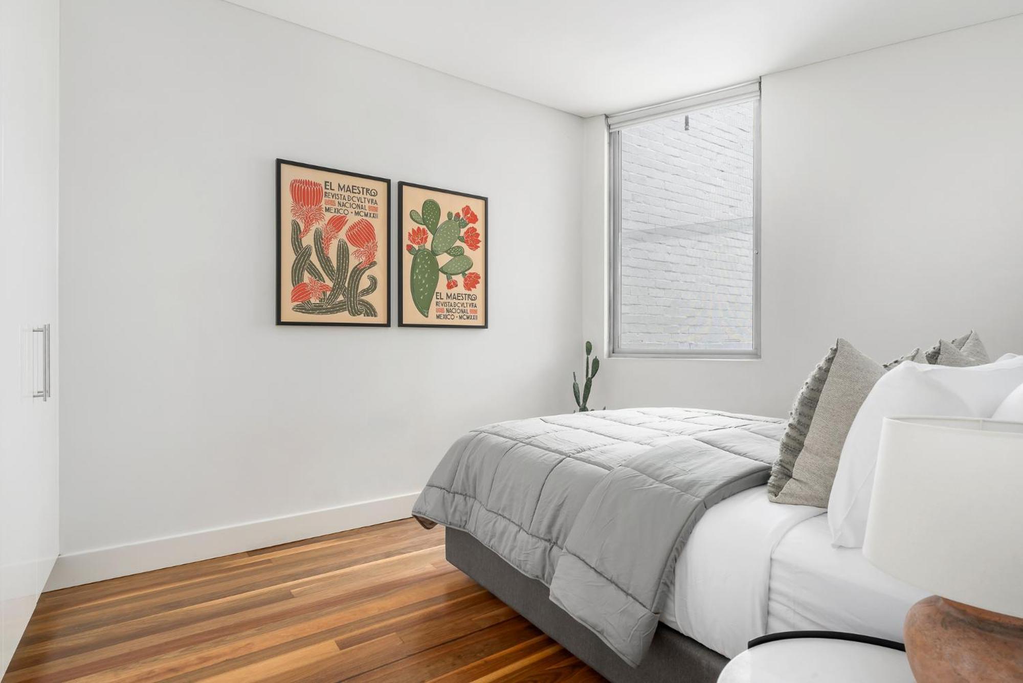 Crown Street By Urban Rest *
