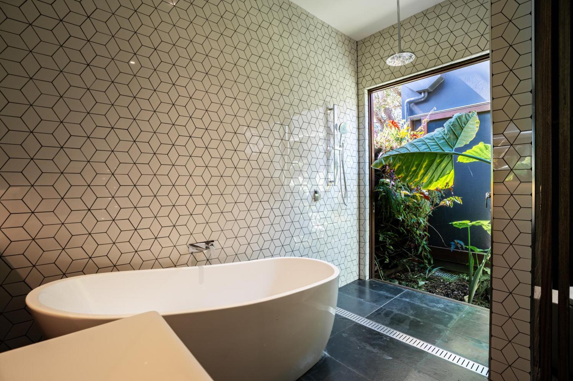 Long Term Listing For Catherine 3br In Lilyfield With Fireplace Holiday home Sydney