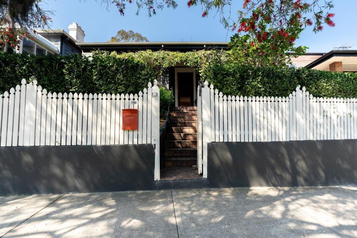 Long Term Listing For Catherine 3br In Lilyfield With Fireplace Holiday home *