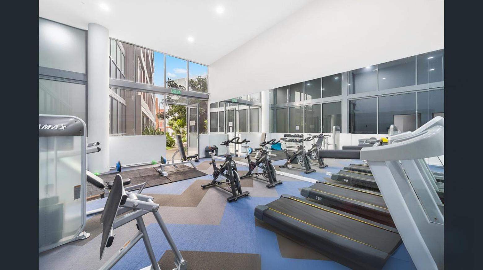 Apartment Zetland Near Shops & Train With Gym&pool For 6ppl Sydney