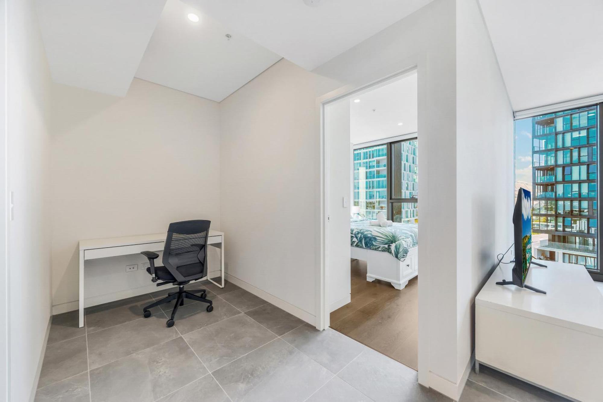 Apartment Brand New In Olympic Park Near Stadium