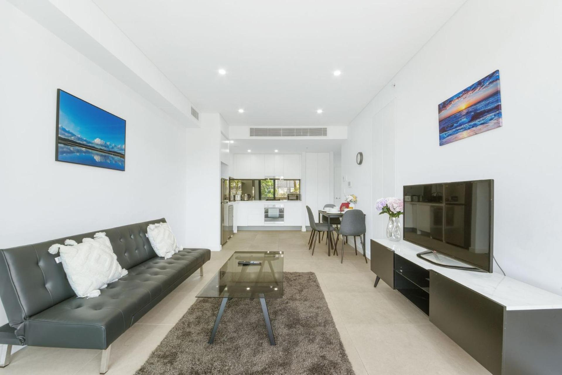 Apartment Walk To Shops, Cafes & Transport! 1bed Comfort *