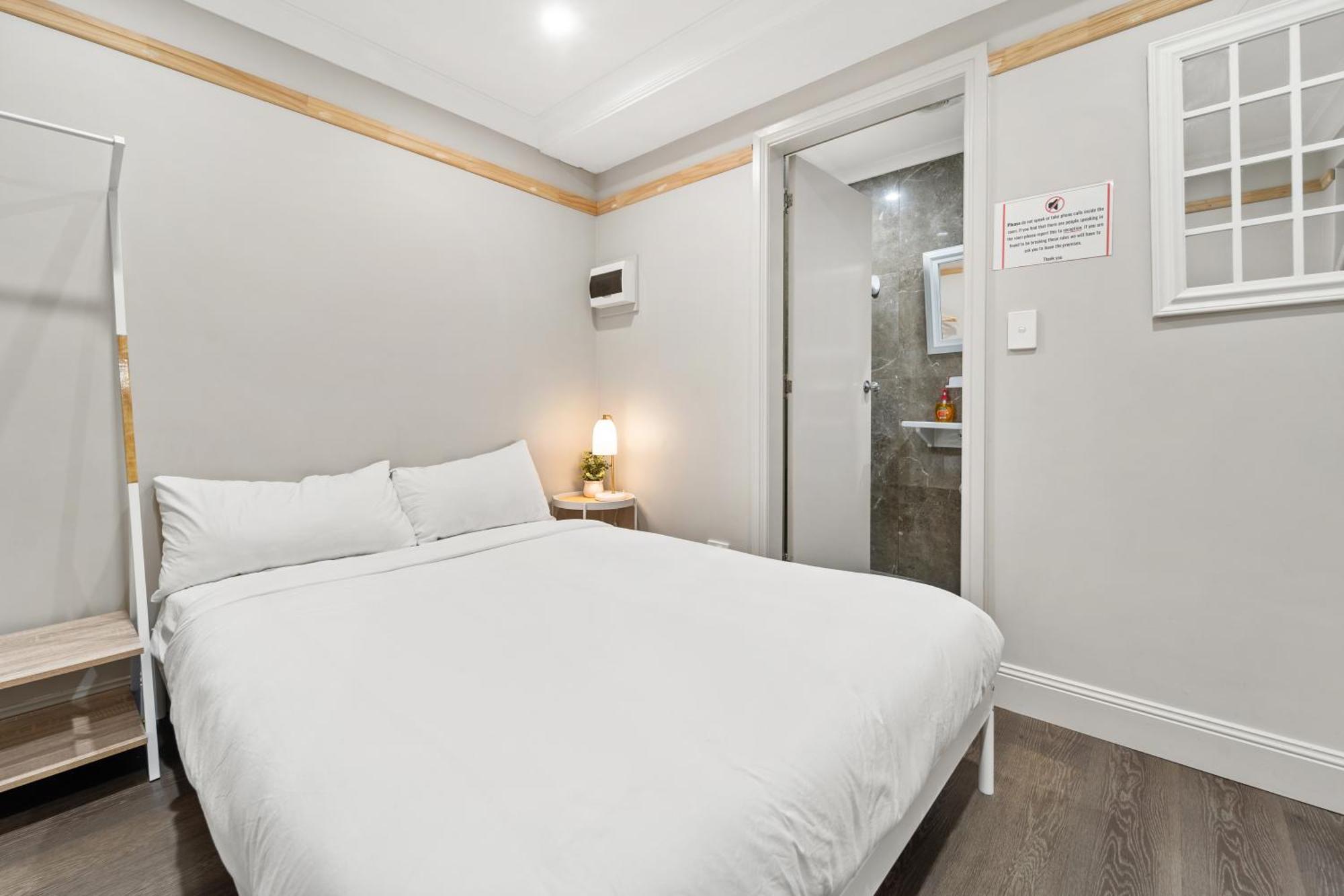 Azzurro Boutique - Surry Hills 4*