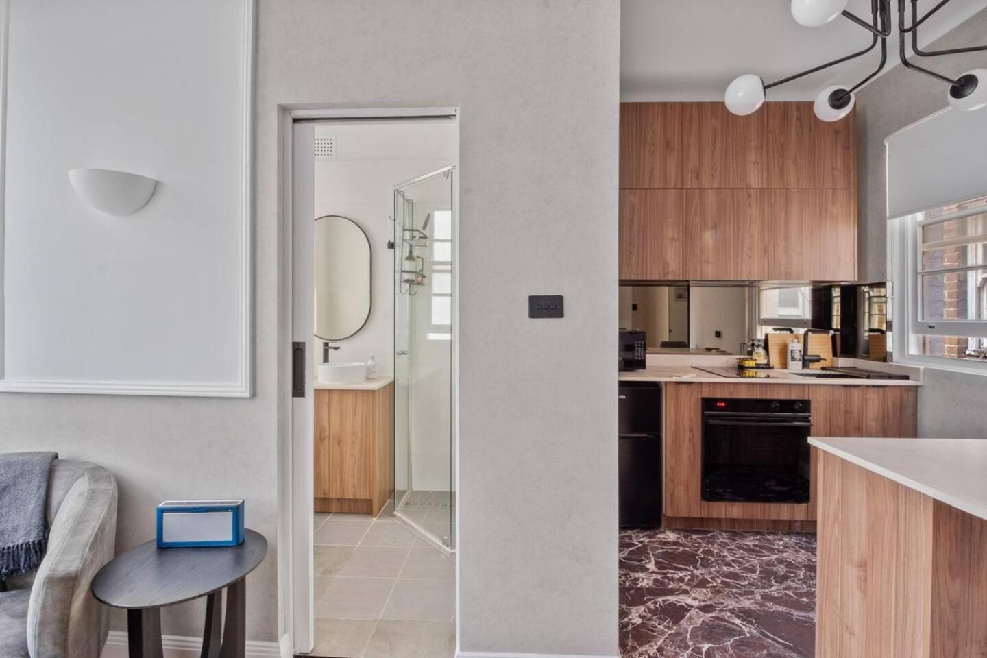 'west End' - In The Heart Of Sydney, Potts Point Apartment Sydney