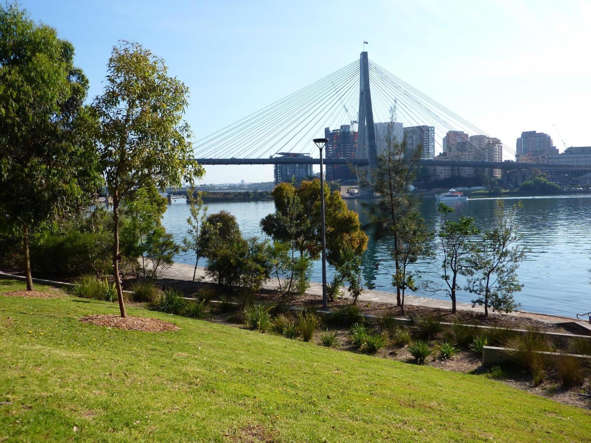 Spacious 3-bed Townhouse In Stylish Balmain Holiday home Sydney
