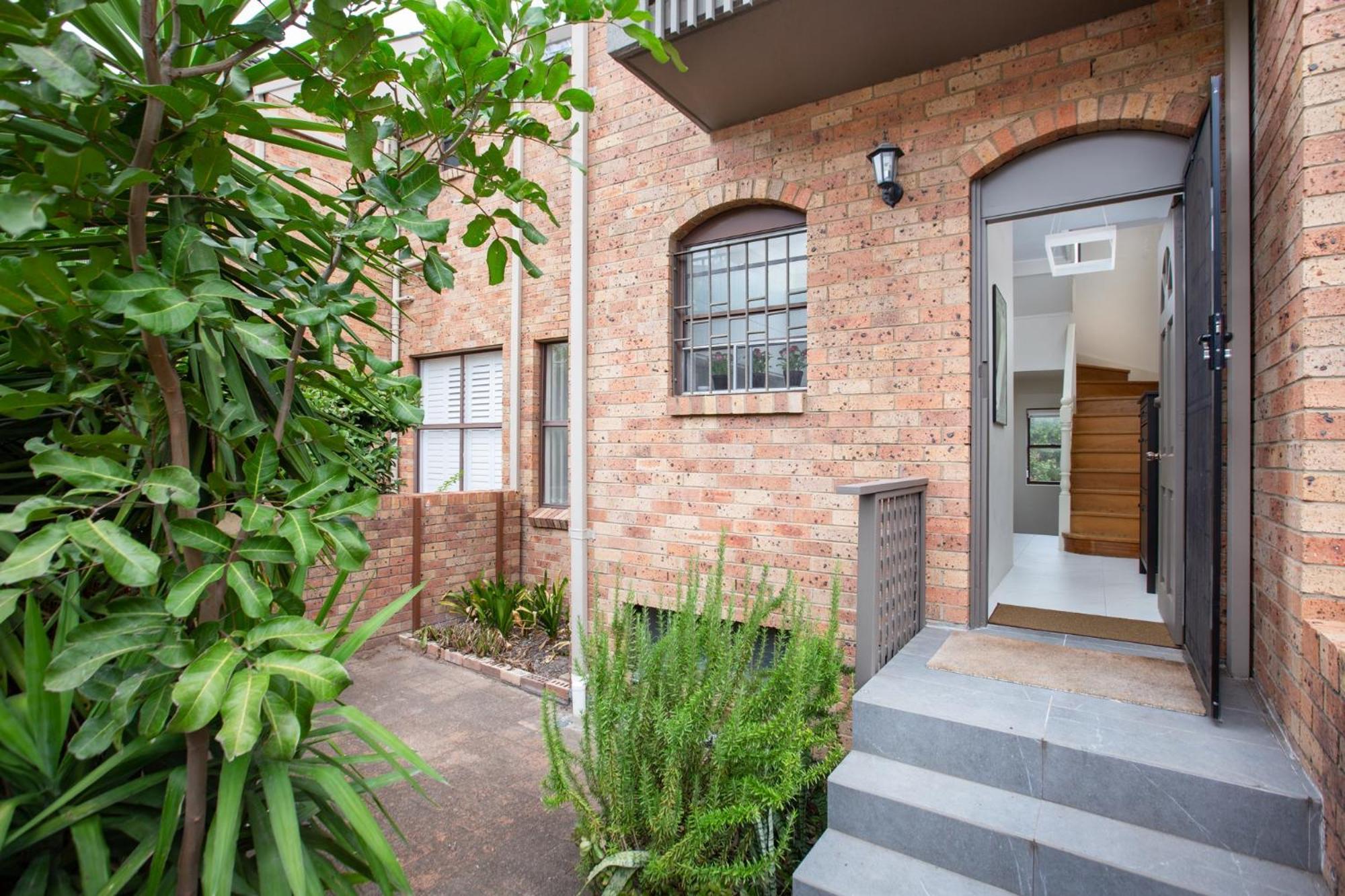 Holiday home Spacious 3-bed Townhouse In Stylish Balmain