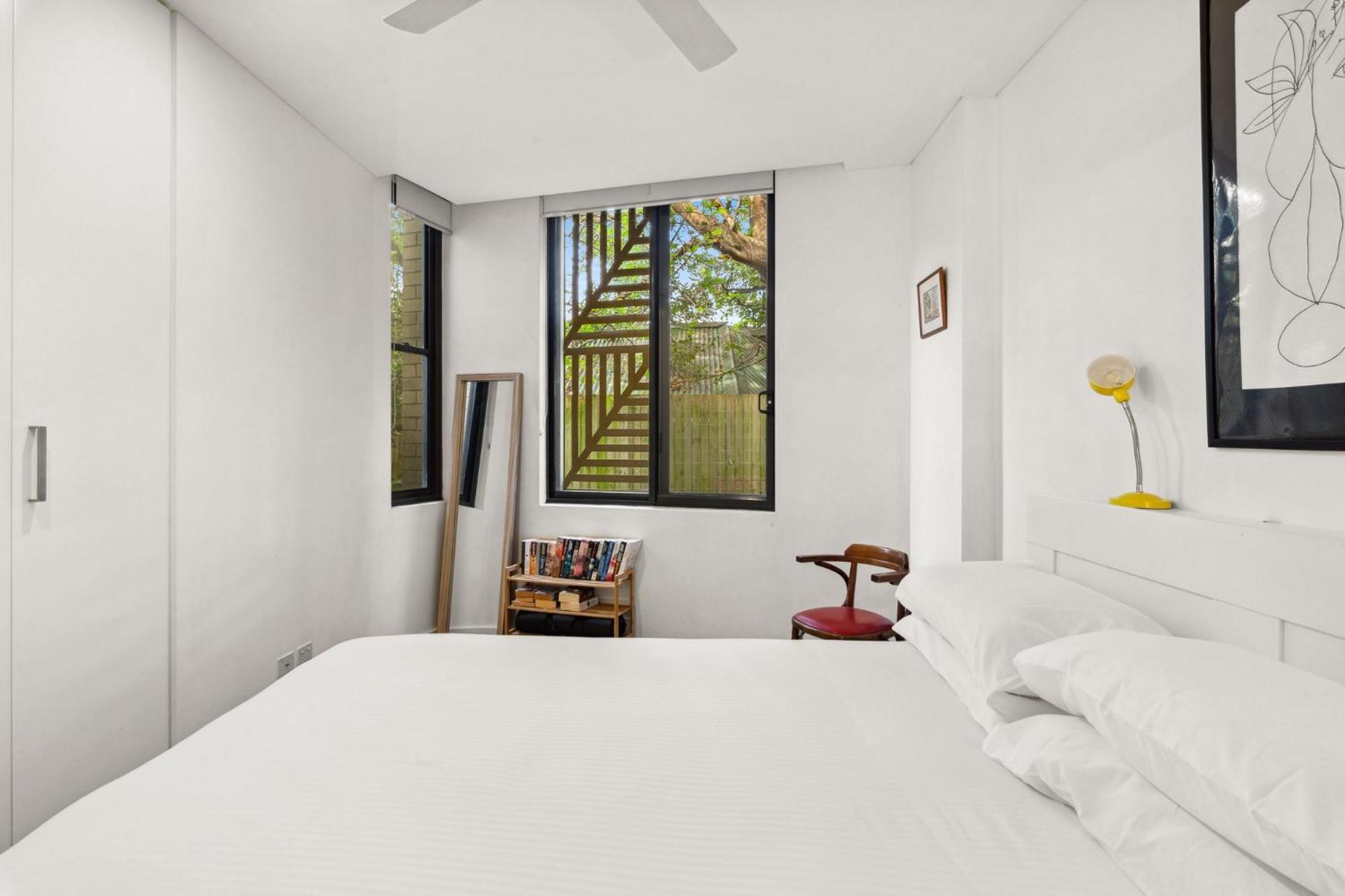 Apartment Spacious 2-bed Retreat With Bbq & Courtyard *