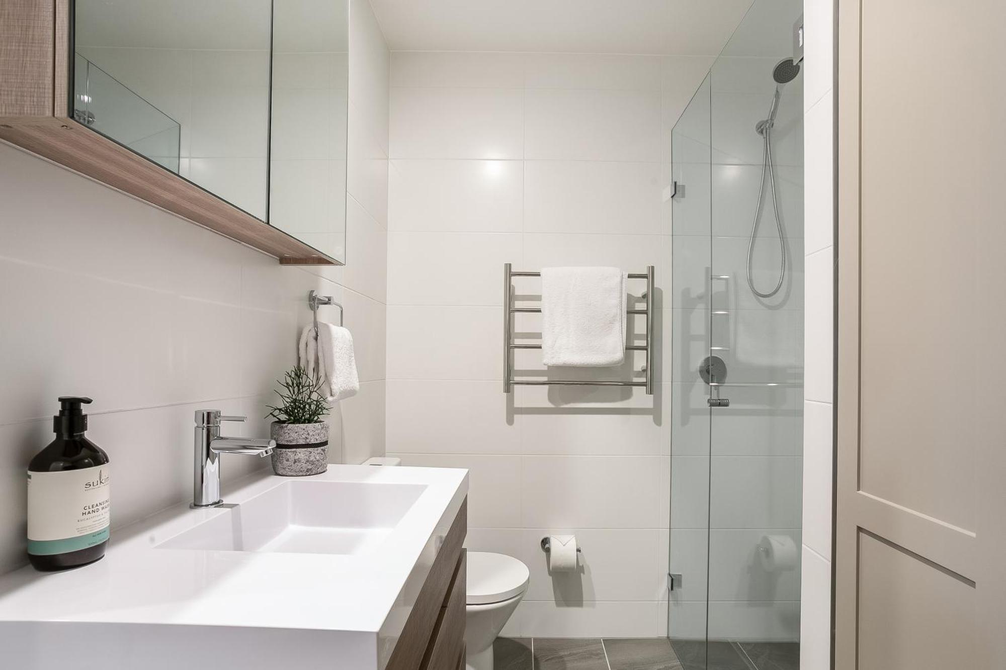 Apartment Spacious Penthouse Fabulous Harbour & Ocean Views Sydney