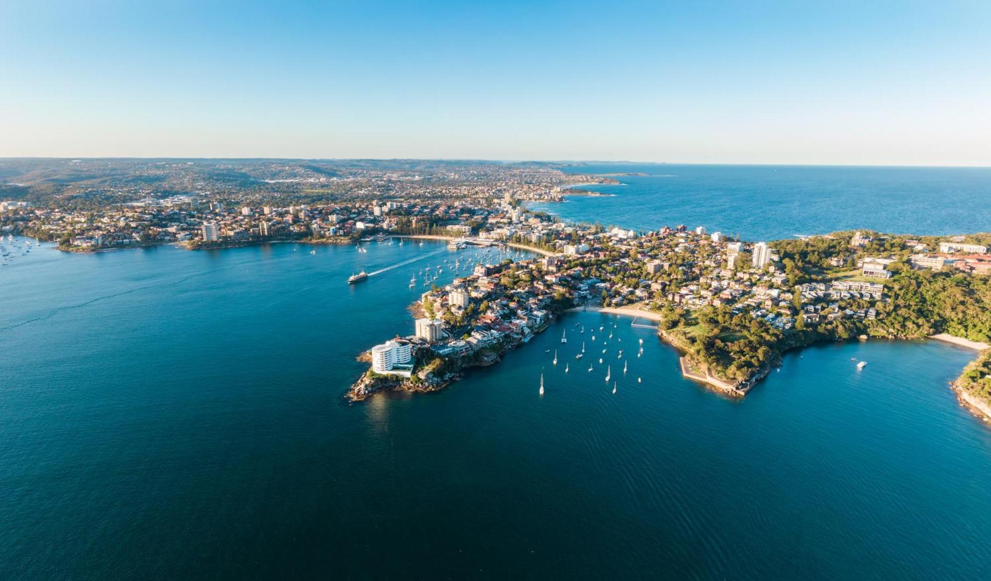 Spacious Penthouse Fabulous Harbour & Ocean Views Apartment Sydney