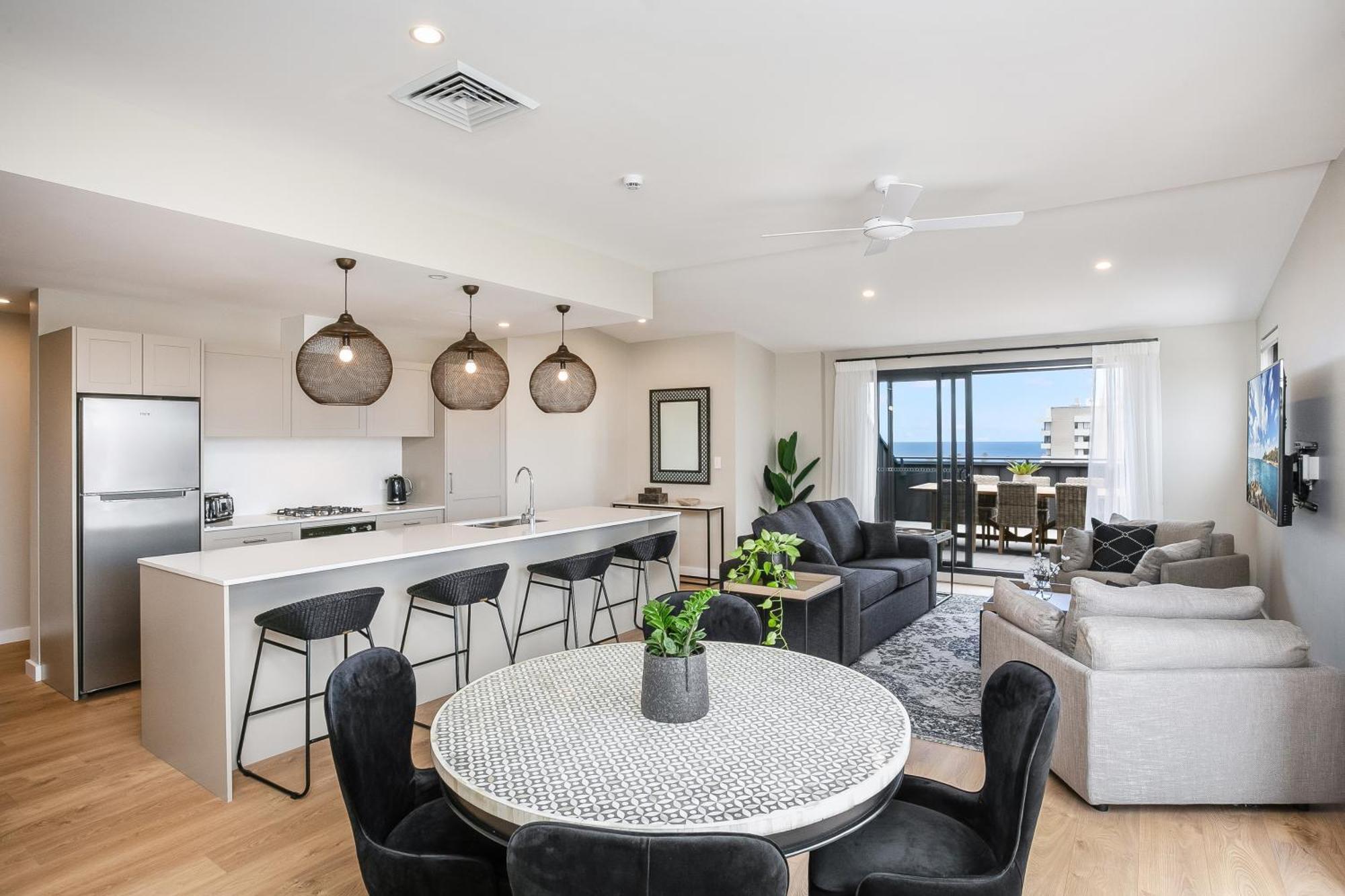 Apartment Spacious Penthouse Fabulous Harbour & Ocean Views