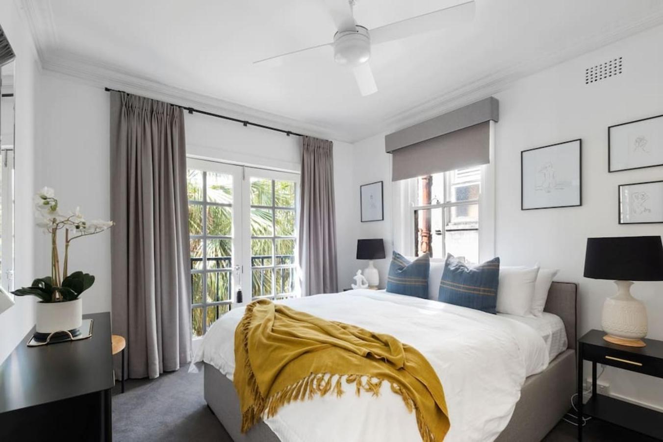 St James, Art Deco Dream - 2 Bedrooms W Aircon * Sydney