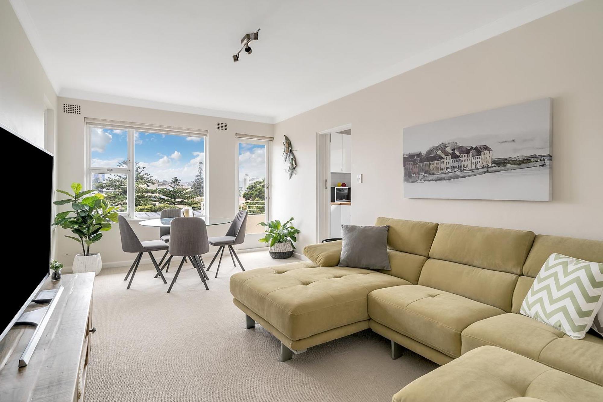 Harbour Views Walk To Surf Harbour Beaches & Wharf Apartment *