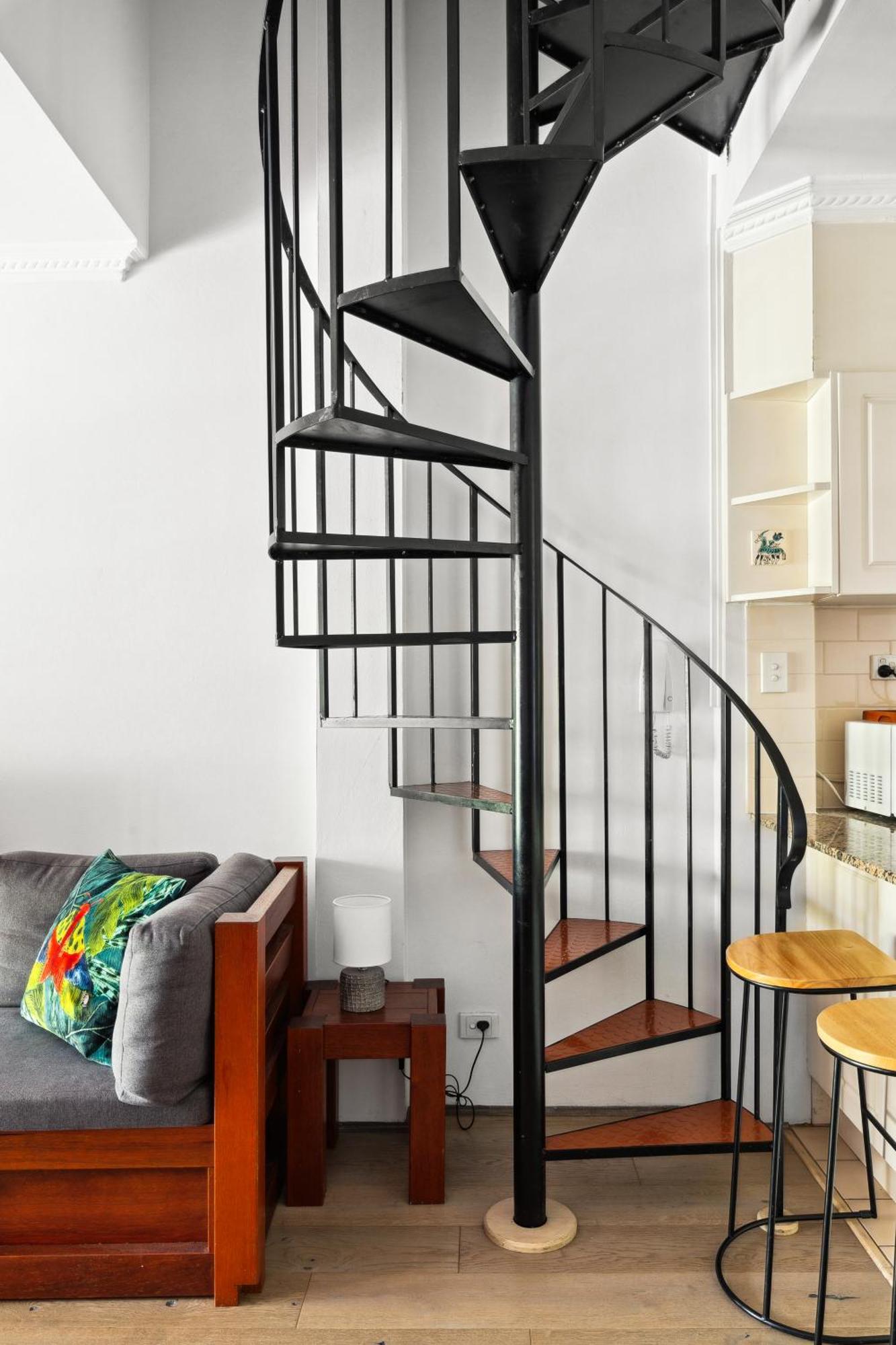 Apartment Hip Inner-city Living In Vibrant Erskineville *