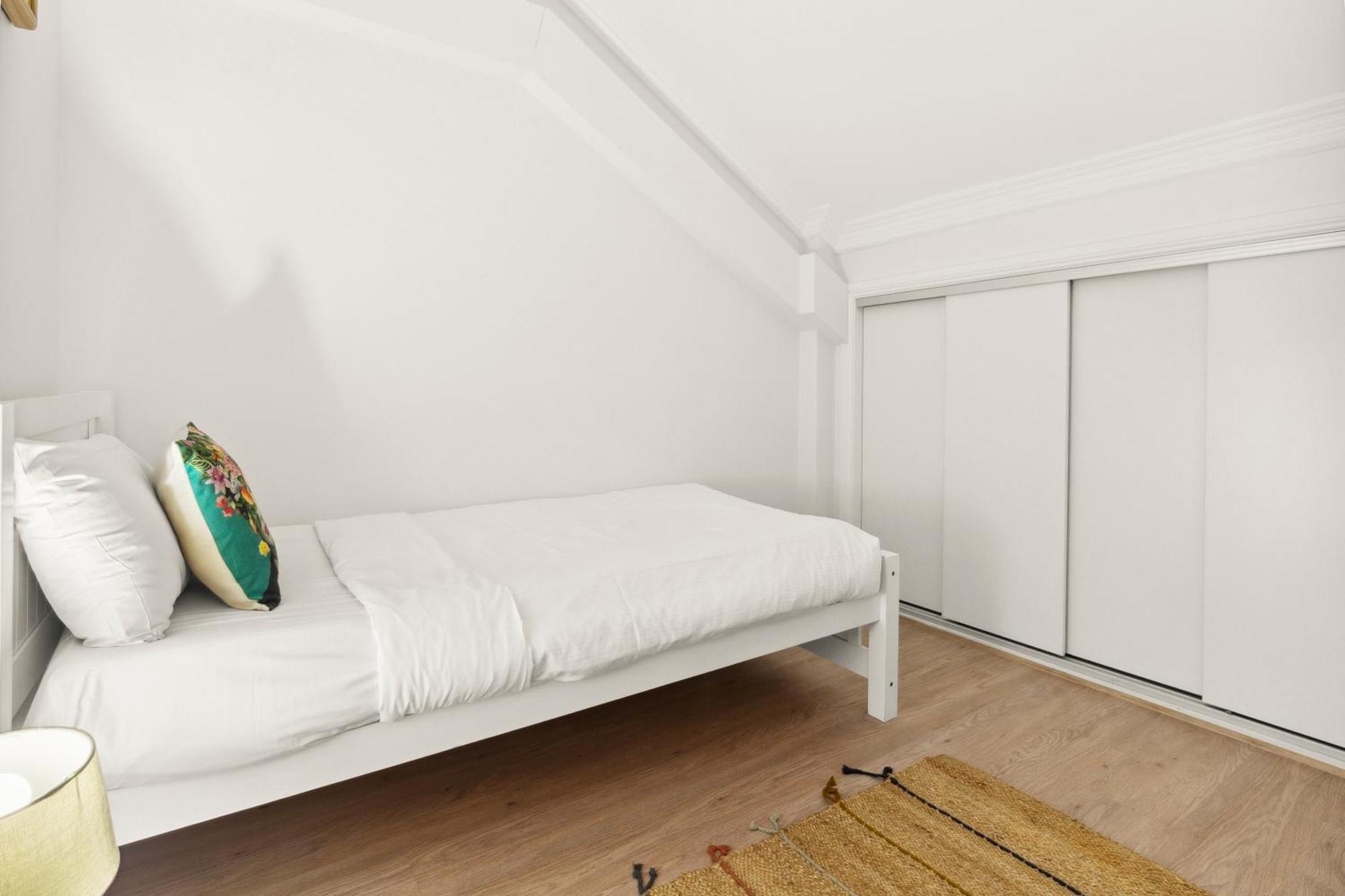 Hip Inner-city Living In Vibrant Erskineville