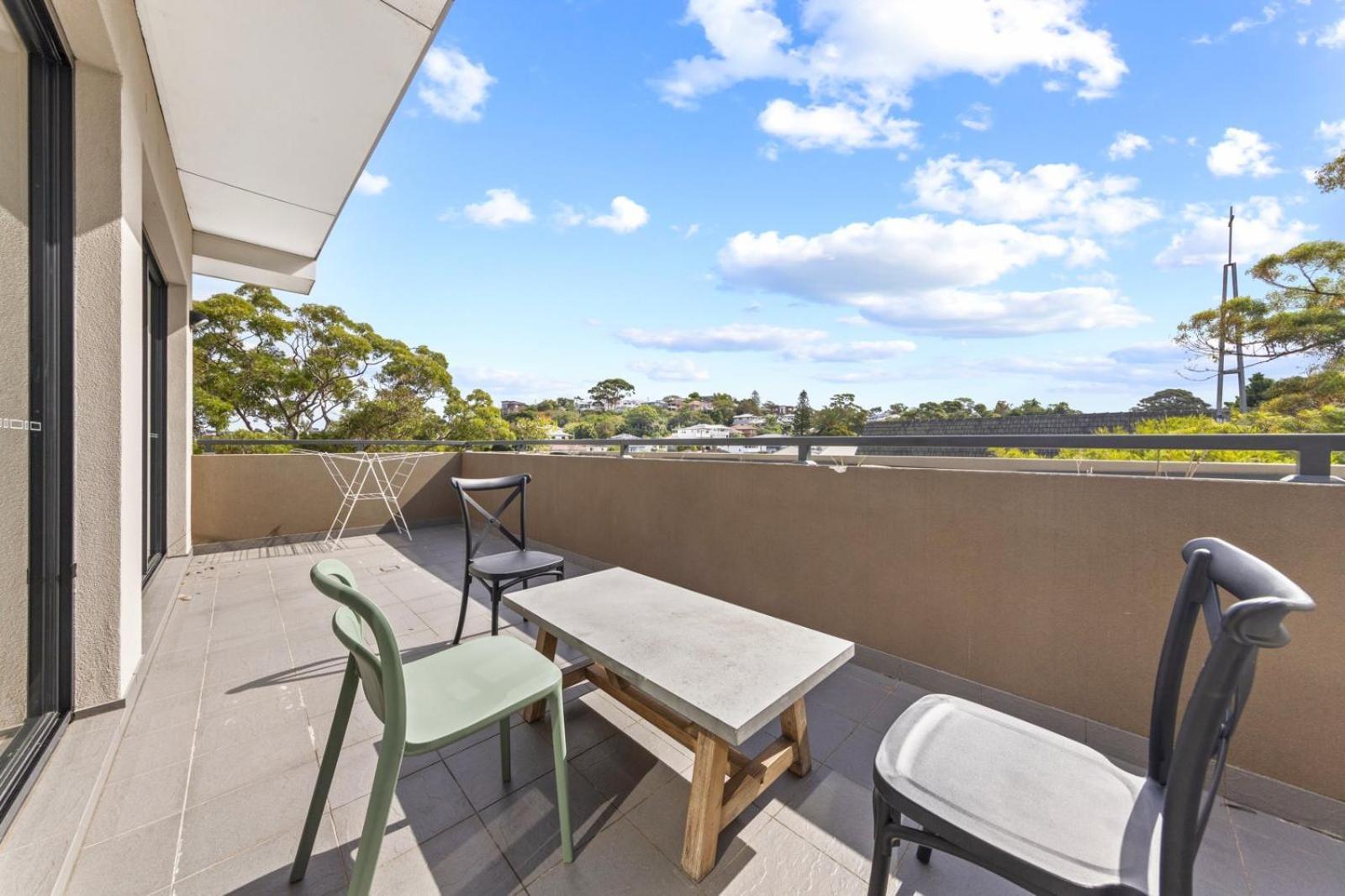 Lovely In Manly Vale Apartment *