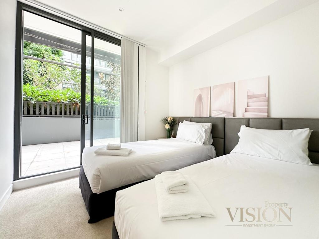 Modern 2 Bedroom Next To North Ryde Metro * Sydney