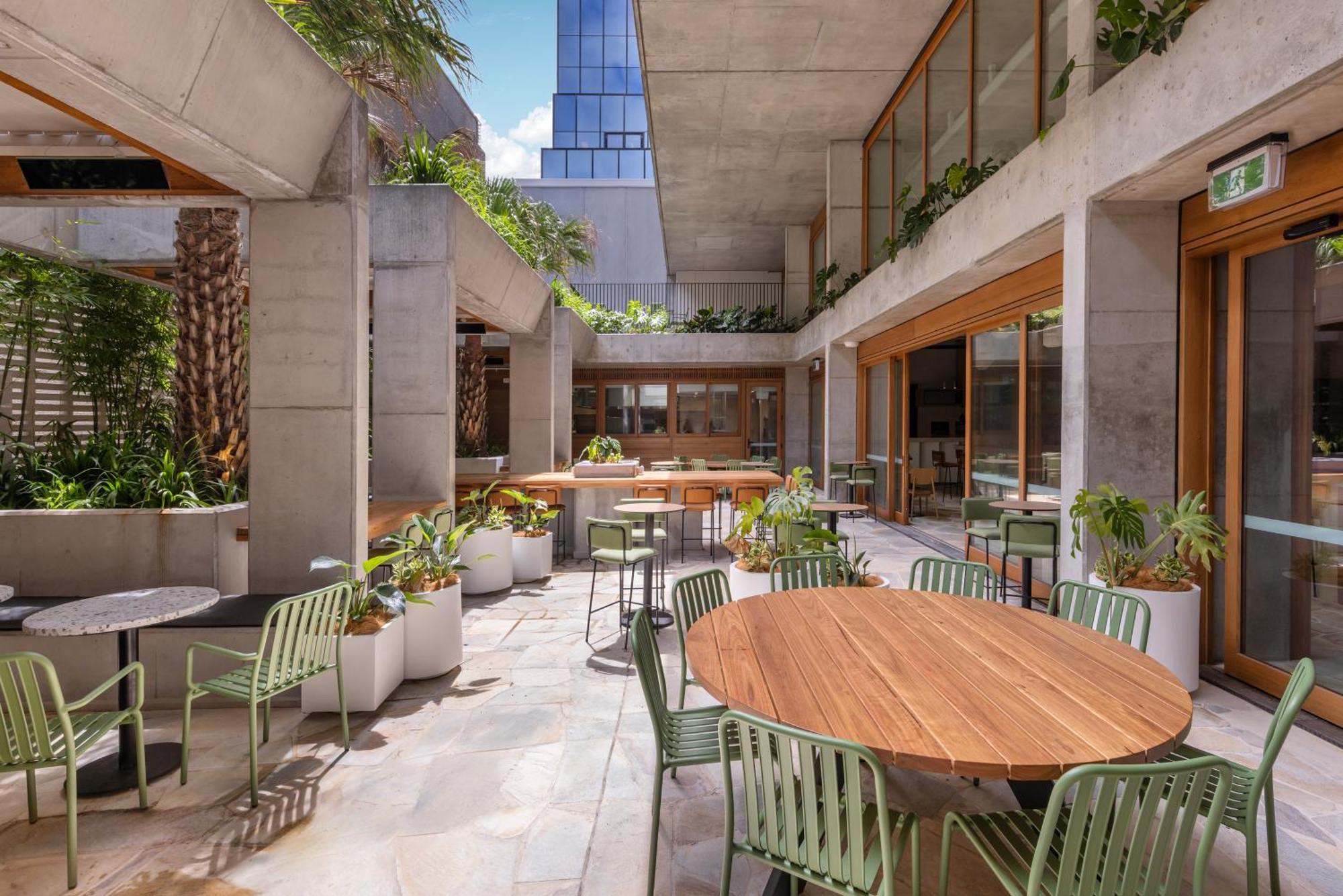 Lyf Bondi Junction 4* Sydney
