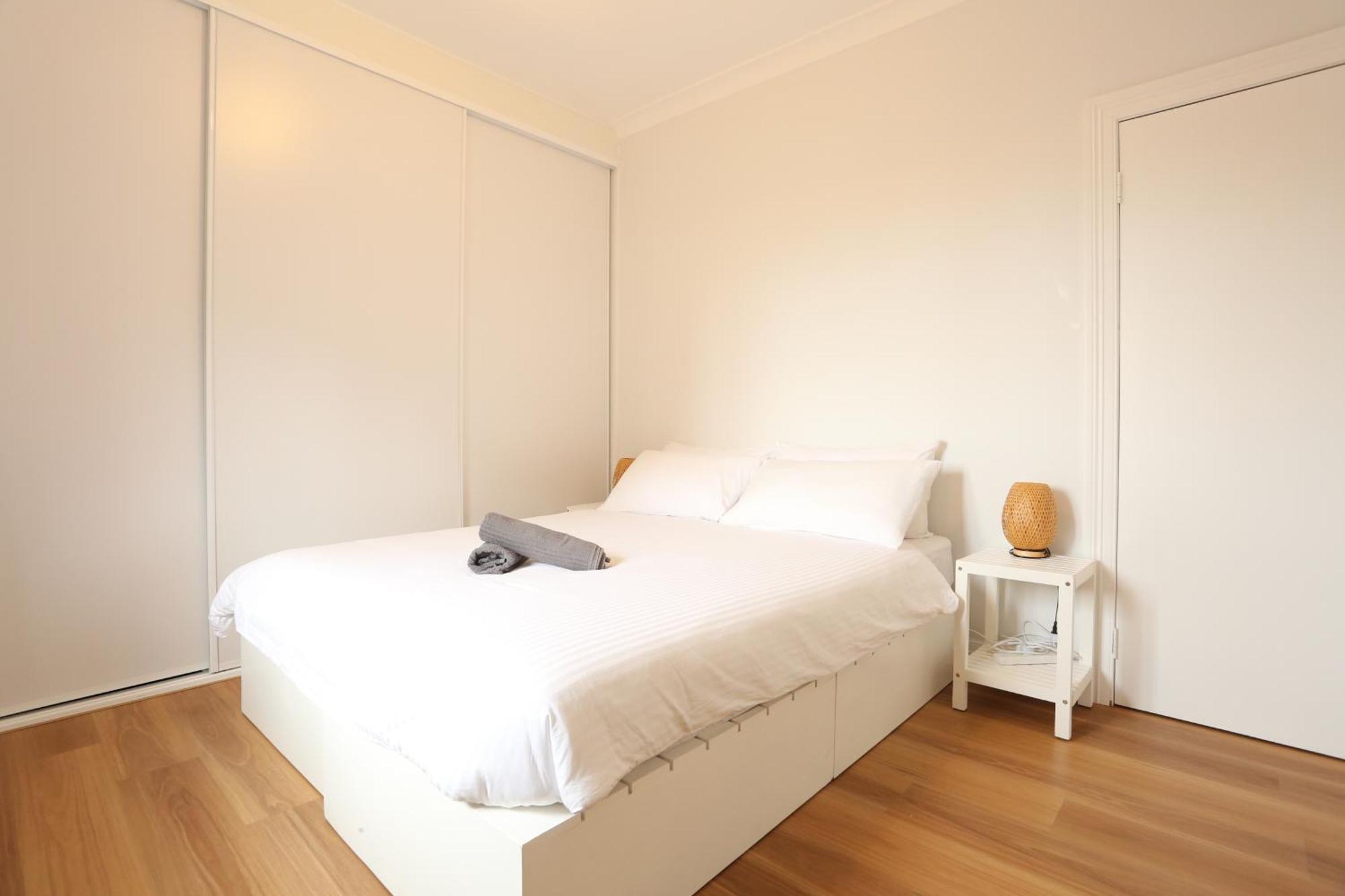 Superb 2 Bedroom House Woolloomooloo Nsw Holiday home Sydney