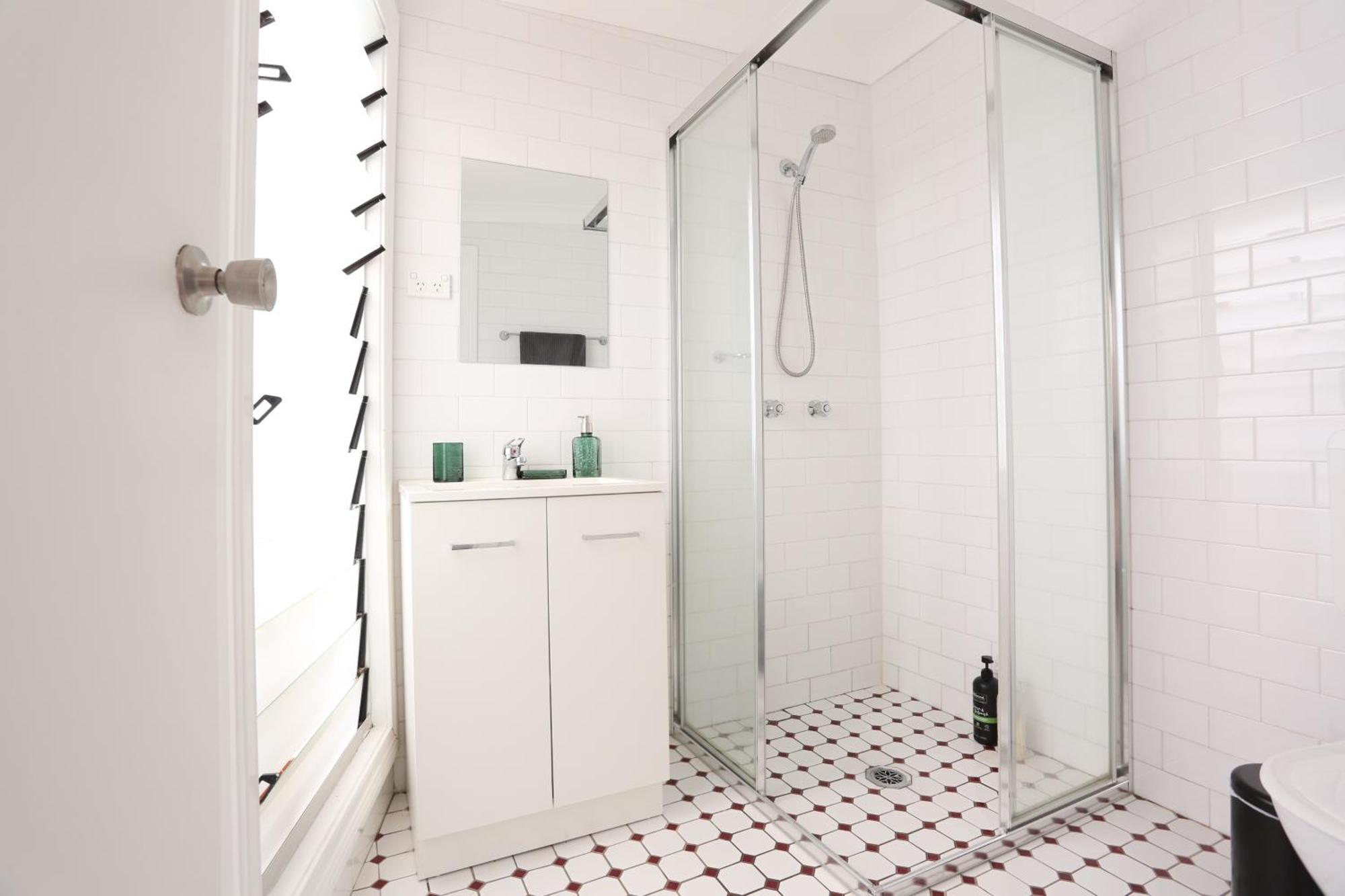 Superb 2 Bedroom House Woolloomooloo Nsw Holiday home Sydney