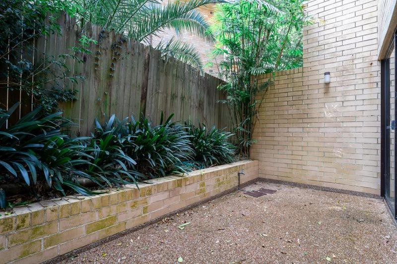 Holiday home T-north House Nr Train Station And Freeparking