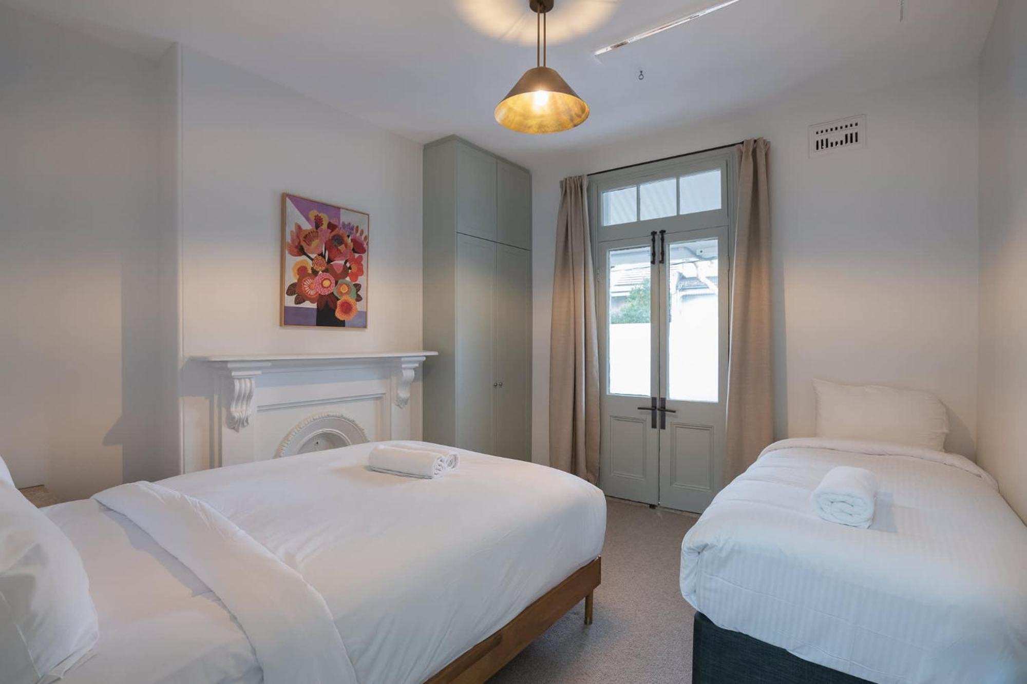 Exquisite Modern 3 Bed In Newtown W Parking * Sydney