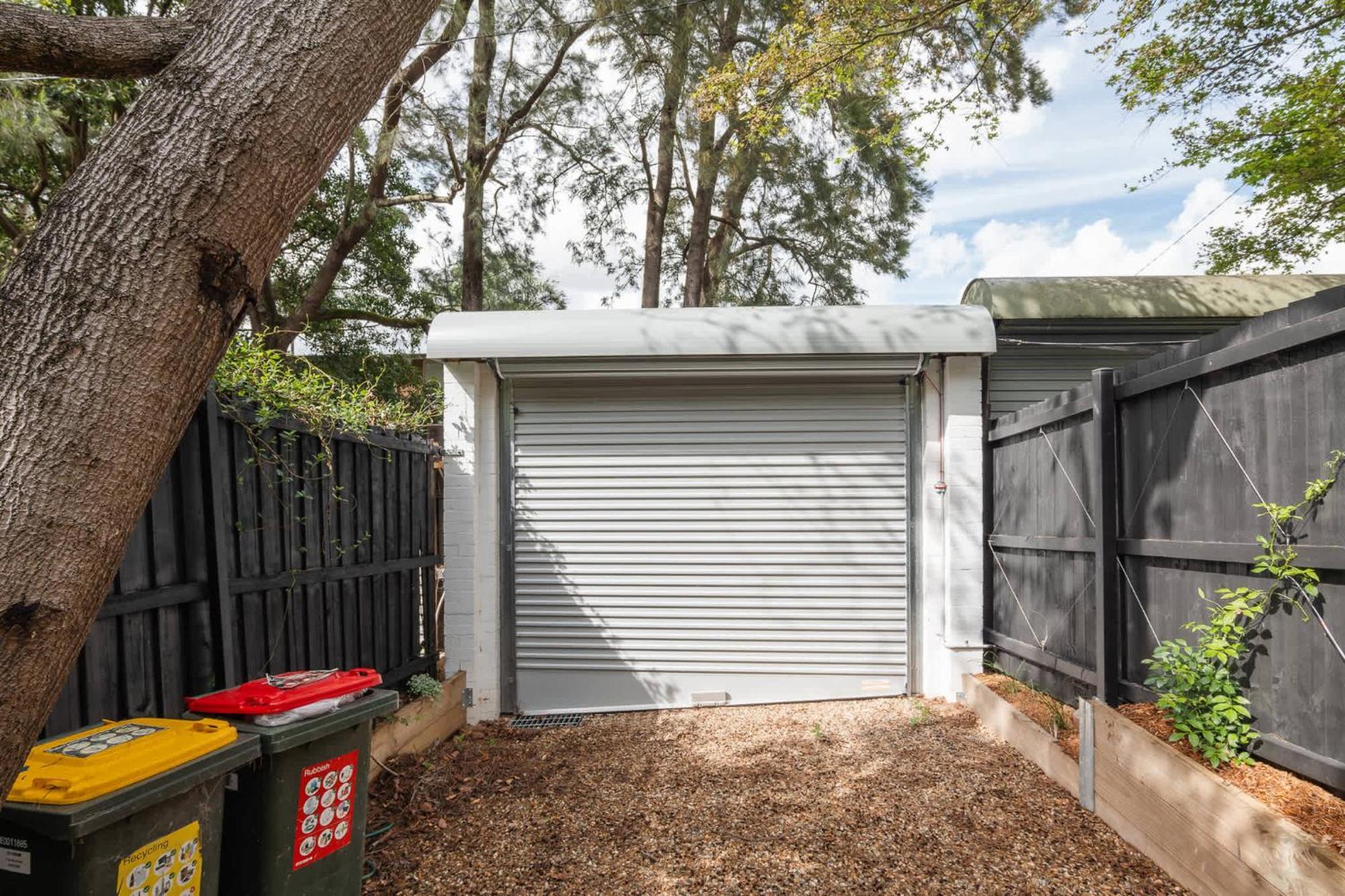 Exquisite Modern 3 Bed In Newtown W Parking * Sydney