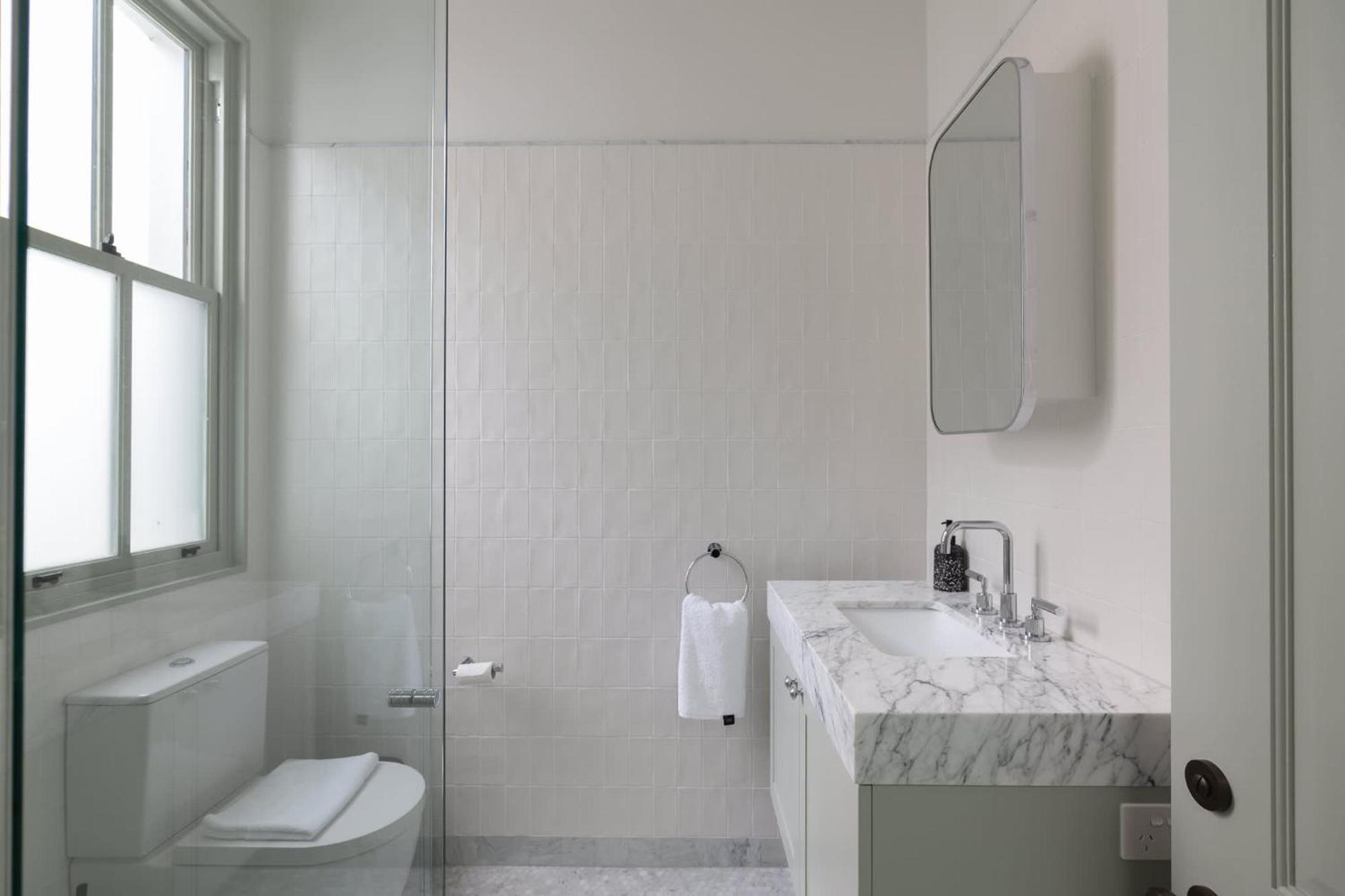 Exquisite Modern 3 Bed In Newtown W Parking Holiday home *