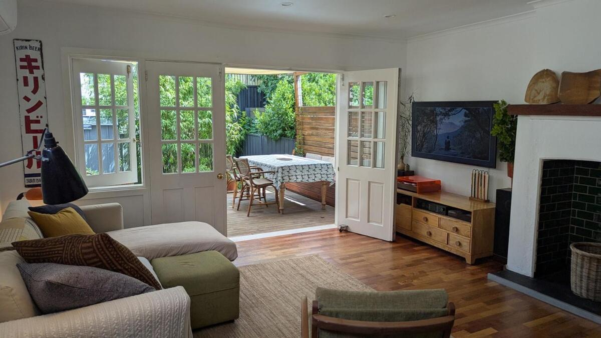 Heritage House With Alfresco Dining Holiday home *