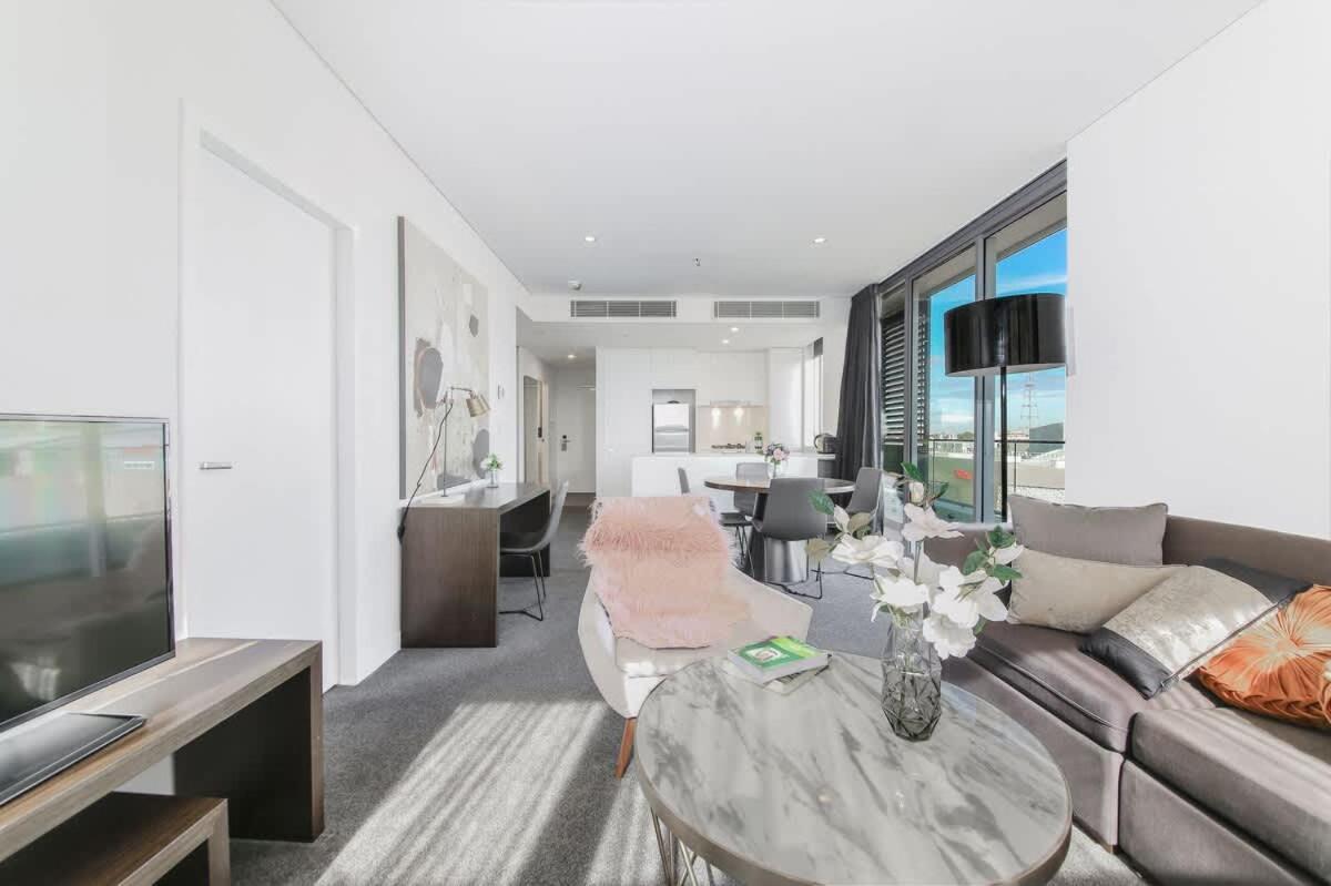 2 Beds Luxury In The Heart Of Chatswood12 Apartment