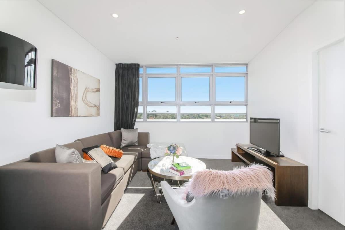 2 Beds Luxury In The Heart Of Chatswood12 * Sydney