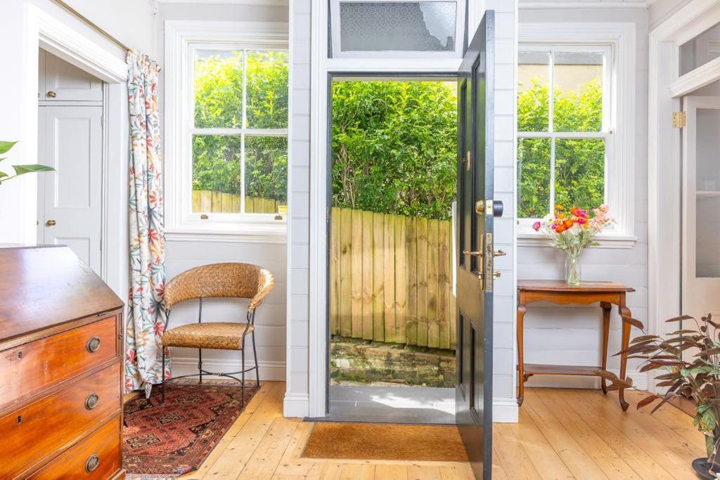 Holiday home Charm & History 3bdr Close To Harbour Views *