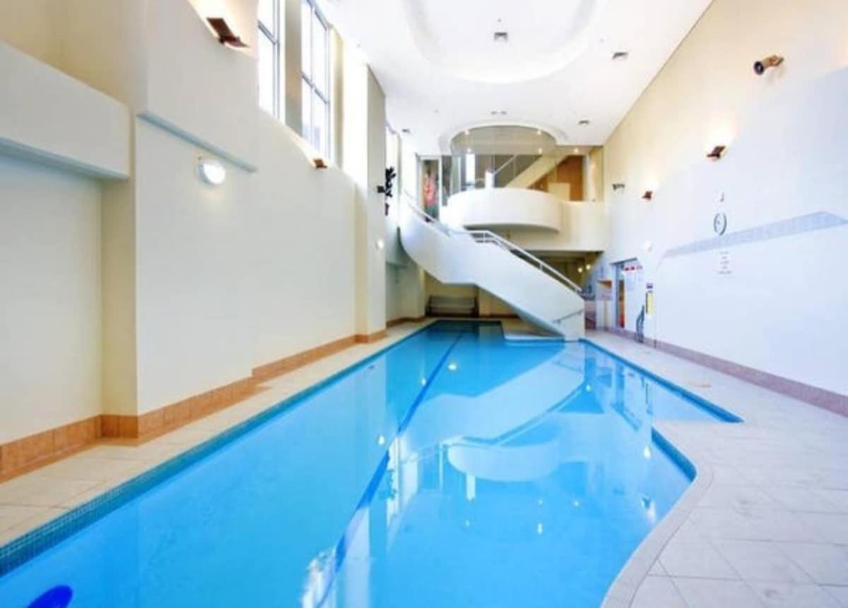 Apartment Surry Hills Loft-style Heritage 1br - Indoor Pool, Sauna & Gym Sydney