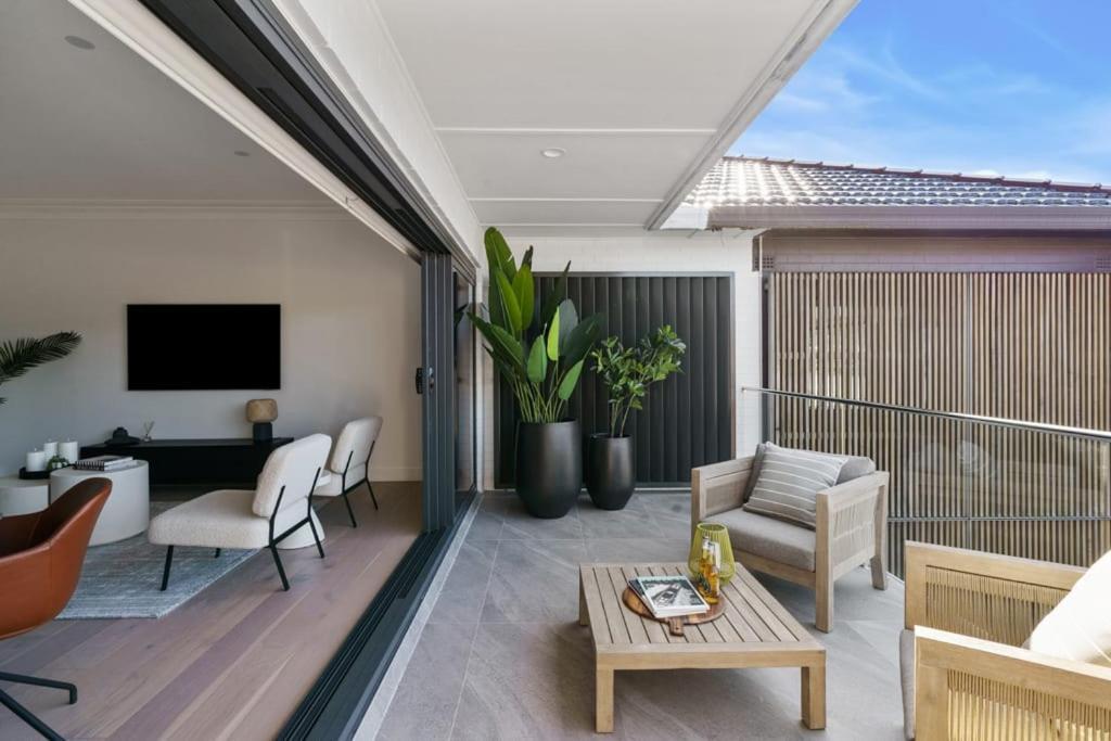 Apartment Marina Magic On Harbour Front Sydney