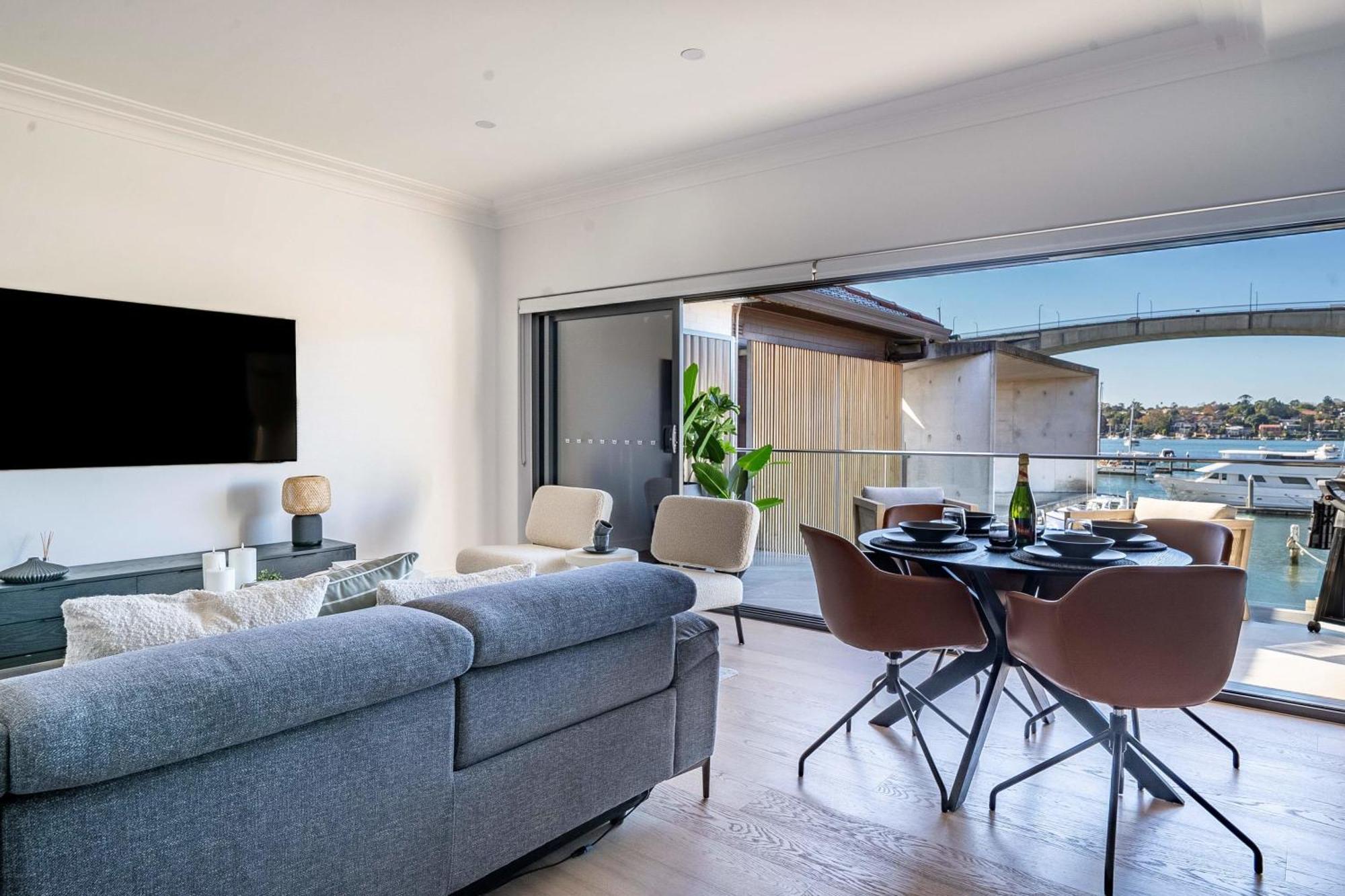 Marina Magic On Harbour Front Apartment *